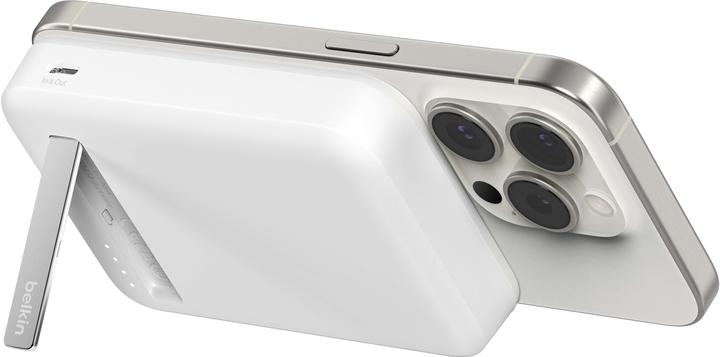 Actual product image Belkin BoostCharge Pro (8000 mAh, 20 W, 30.80 Wh)