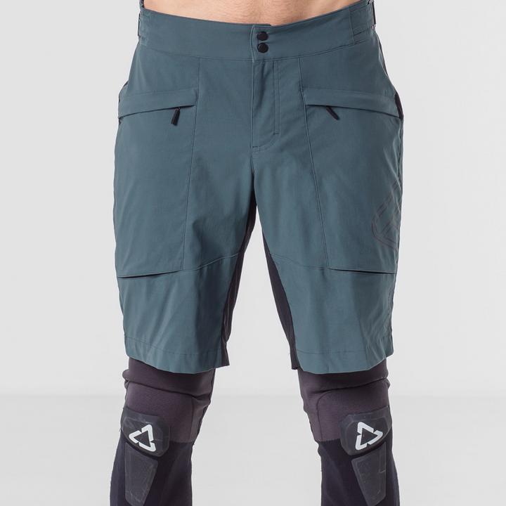 Produktbild Löffler Loeffler Radlerhosen mit Sitzpolster kurz M Bike Shorts Leon-G CSL Herren - Schwarz (L)