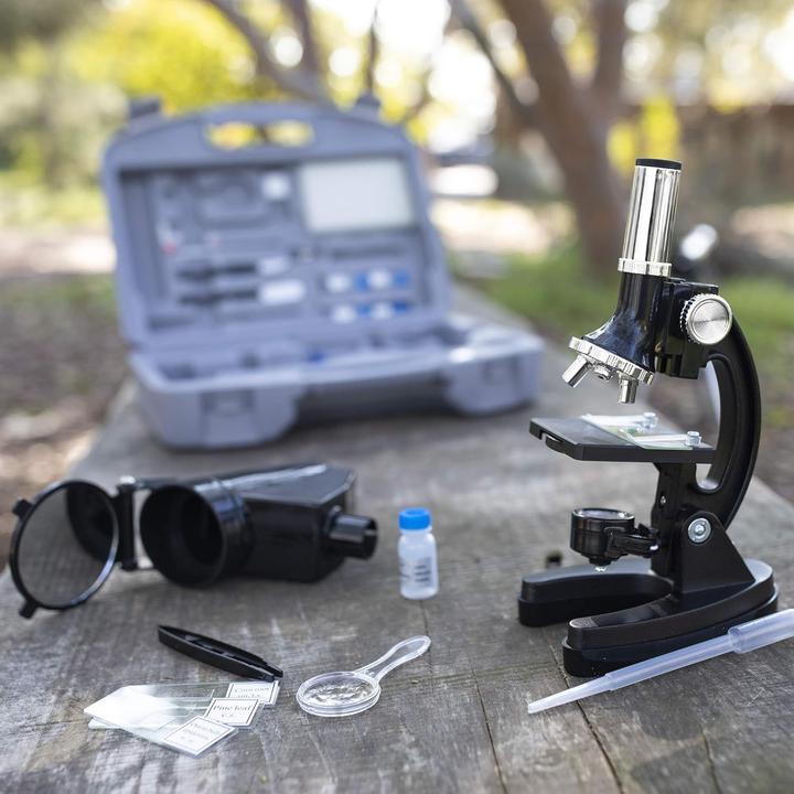 Actual product image Educational Insights GeoSafari MicroPro