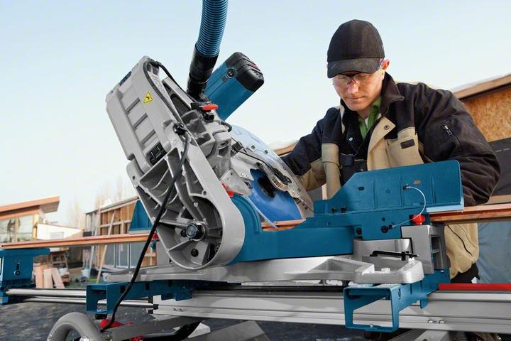 Actual product image Bosch Professional Mitre saw GCM 12 GDL, Wood