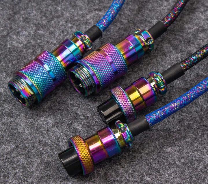 Produktbild Keychron Key RB Premium Coiled Cable Black Angled Cab-7
