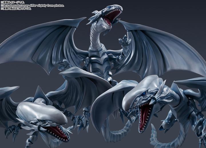 Produktbild Bandai Yu-Gi-Oh! figurine S.H. MonsterArts Blue-Eyes White Dragon 22 cm