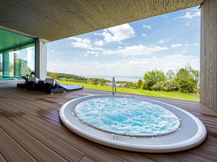 Produktbild Smartbox Urlaub mit Seeblick: Aufenthalt mit Spa und Dinner am Bodensee für 2 (2 Pers.)