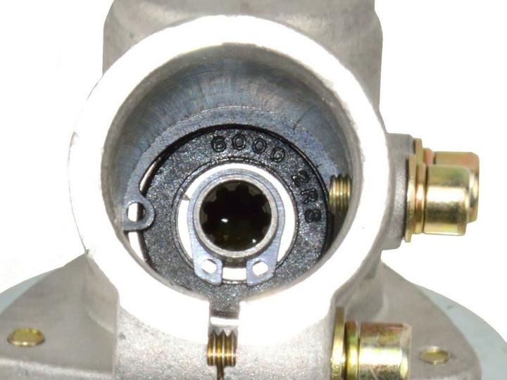 Image du produit GEKO Renvoi d'angle pour débroussailleuse, 9 dents 26 mm - Pièce détachée