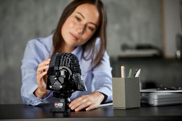 Image du produit LEGO Le casque de Dark Vador (75304, LEGO Star Wars)