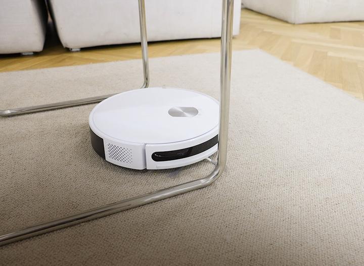 Actual product image EZVIZ RC3 (Robot vacuum)