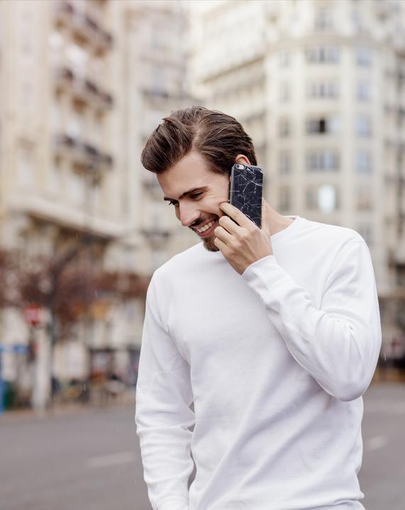 Produktbild iDeal Of Sweden Black Marble (Apple iPhone 11 Pro)