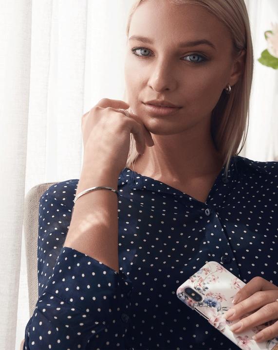 Actual product image iDeal Of Sweden floral romance (Apple iPhone 11)