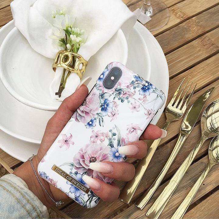 Actual product image iDeal Of Sweden floral romance (Apple iPhone 11)