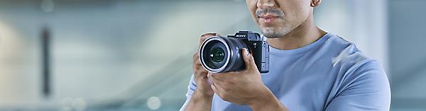 Produktbild Sony Alpha 7 IV (28 - 70 mm, 33 Mpx, Vollformat)