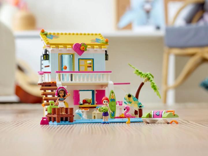 Actual product image LEGO Beach house with pedal boat (41428, LEGO Friends)