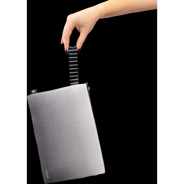 Charcaol grey