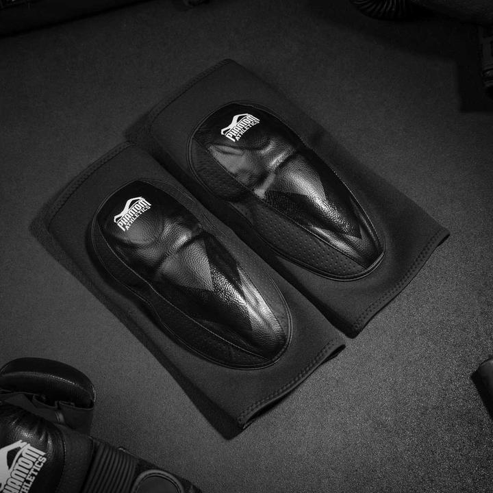Actual product image Phantom Athletics Knieschützer RIOT Pro (L, XL, S/M, Knee pad, Pair)