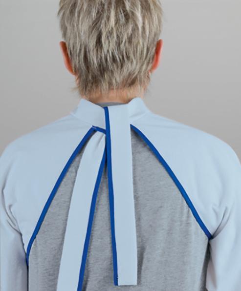 Actual product image Suprima Tablier bavoir avec manches en éponge bleu clair (Eating)