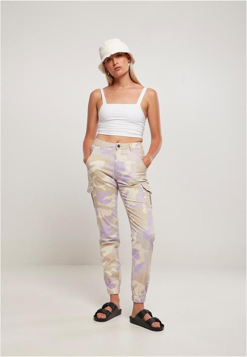 Actual product image Urban Classics Ladies High Waist Camo Cargo Pants - 5710 (33)
