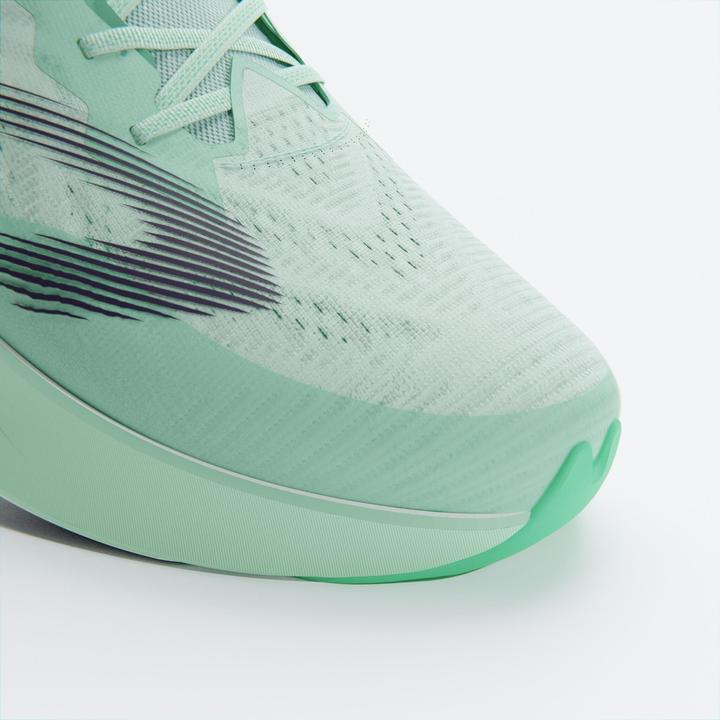 Actual product image Kiprun Laufschuhe Herren - KD900 Light grün/lila (39)