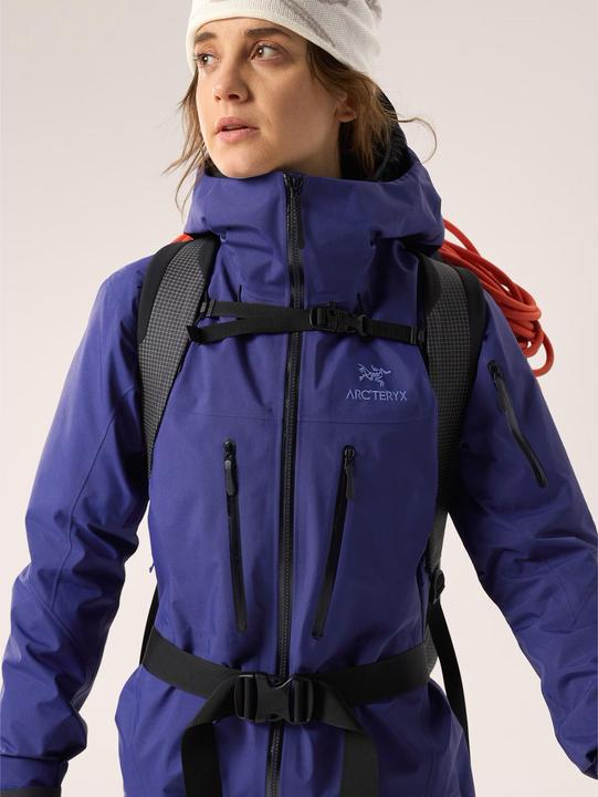 Actual product image Arc'teryx Alpha SV (M)