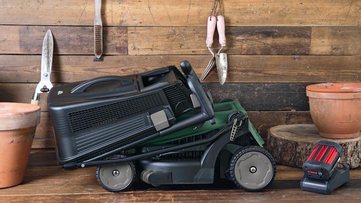 Actual product image Bosch Home & Garden EasyRotak 36-550 (Rechargeable battery operated)