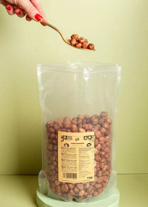 Produktbild KoRo Haselnusskerne "Runde Römer" (1000 g)