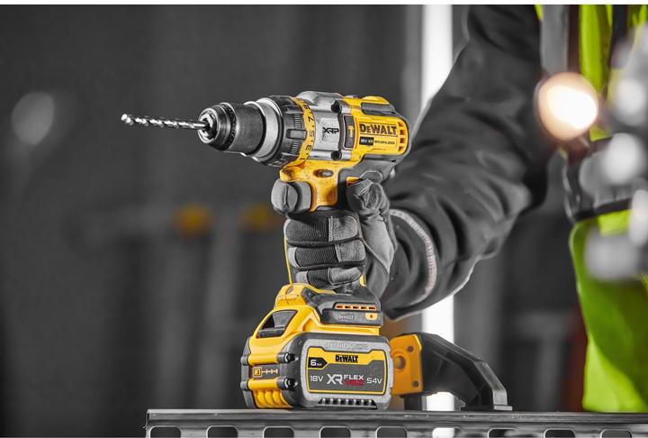 Actual product image DeWalt DCD999NTXJ (Rechargeable battery operated)