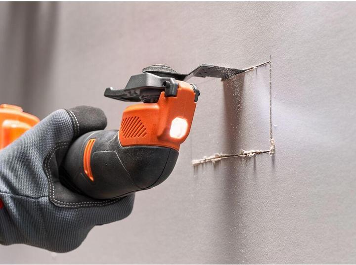 Immagine prodotto Black & Decker BDCOS18N-XJ