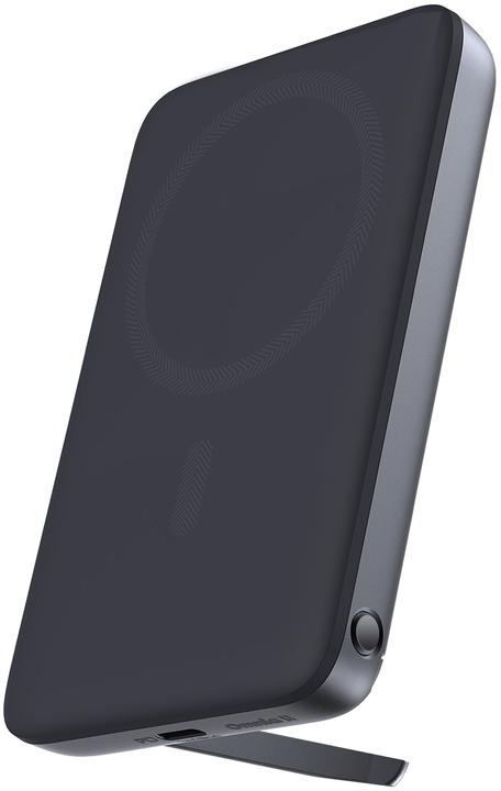 Actual product image Aukey MagFusion (6700 mAh, 20 W, 25.46 Wh)
