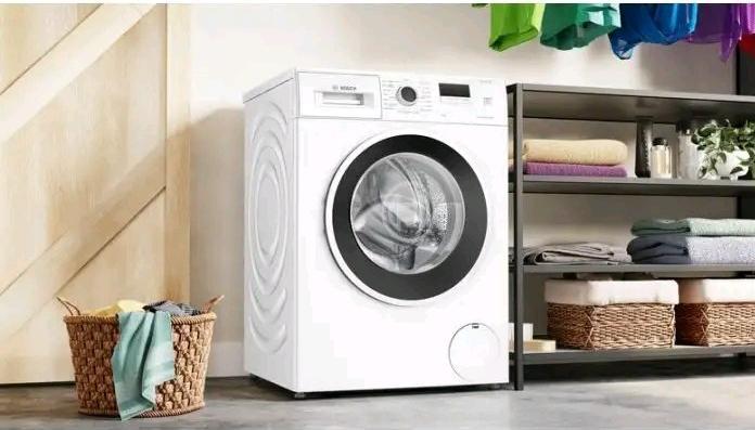 Actual product image Bosch Hausgeräte Bosch WGE03200IT Series 2 Washing Machine (8 kg, Left, EU plug)