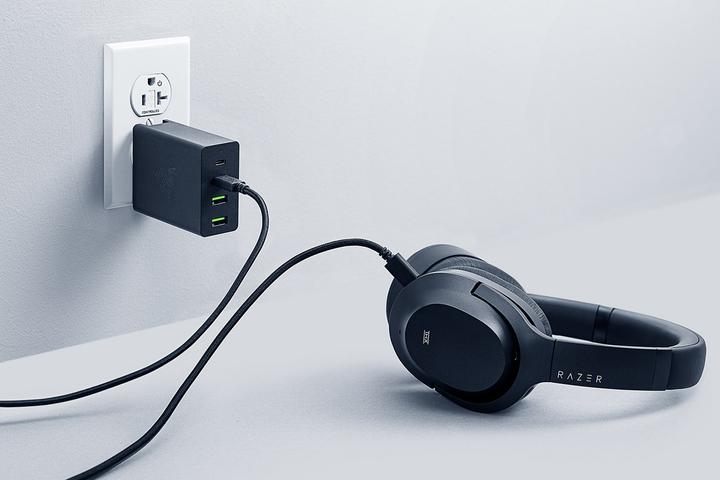 Produktbild Razer USB-C GaN Charger (130 W)