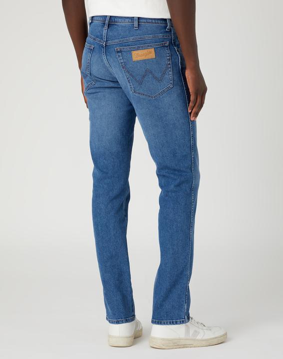 Actual product image Wrangler Texas Slim (42)