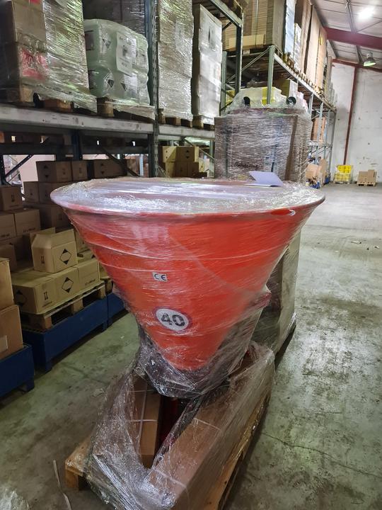 Actual product image Dema Fertiliser spreader / salt spreader 500 l with PTO drive