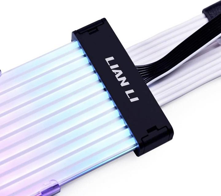 Actual product image Lian-Li Strimer Plus V2 (RGB)