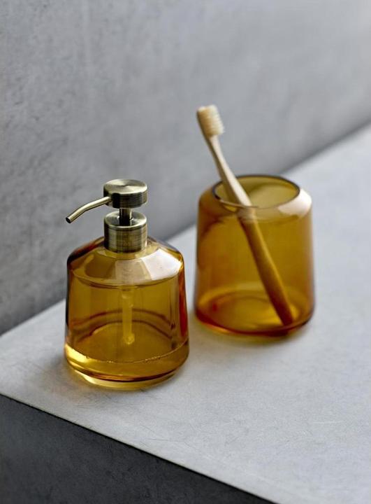 Actual product image Södahl Toothbrush mug vintage amber, glass (12.5 x 10.5 x 10.5 cm)