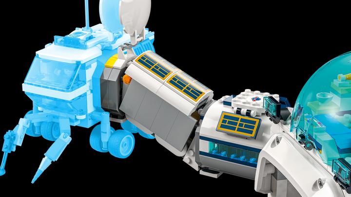 Actual product image LEGO Lunar Research Base (60350, LEGO City)