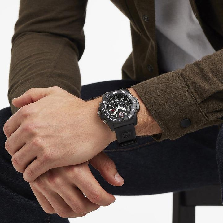 Actual product image Luminox Navy Seal 3581 (Analogue wristwatch, Chronograph, Diving watch, Swiss made, 45 mm)