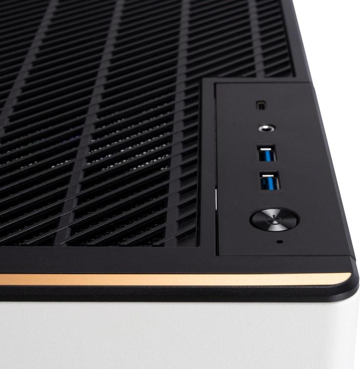 Actual product image In Win A3 (mATX)