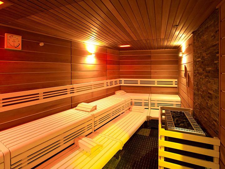 Produktbild Smartbox 5-stündiger Spa-Zugang für Paare in den Bains de la Gruyère (2 Pers.)