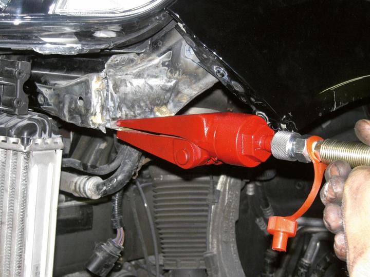 Image du produit KS Tools Jeu d'outils hydrauliques de redressage automobile 10t, 17 pièces