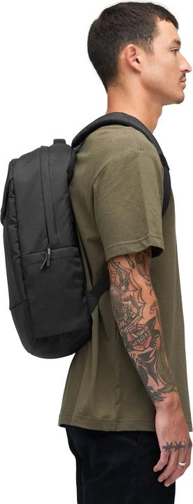 Actual product image Incase Crosstown Compact Backpack 20L - Black (20 l)