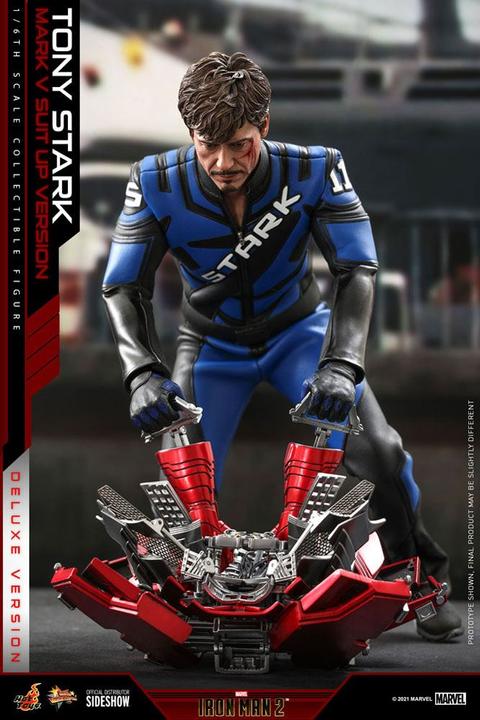 Immagine prodotto Hot Toys Movie Masterpiece 1/6 Tony Stark (versione con tuta del marchio V) Deluxe