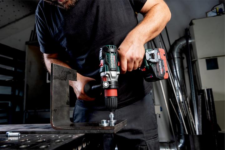 Image du produit Metabo Taraud sans fil 18V GB 18 LTX BL Q I (Fonctionnement sur batterie)