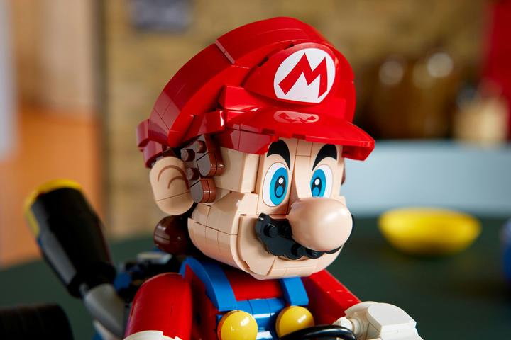 Immagine prodotto LEGO Mario & Standard-Kart (72037, LEGO Super Mario, Set LEGO rari)