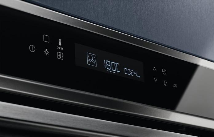 Actual product image Electrolux EOB7S31X A+, Stainless steel