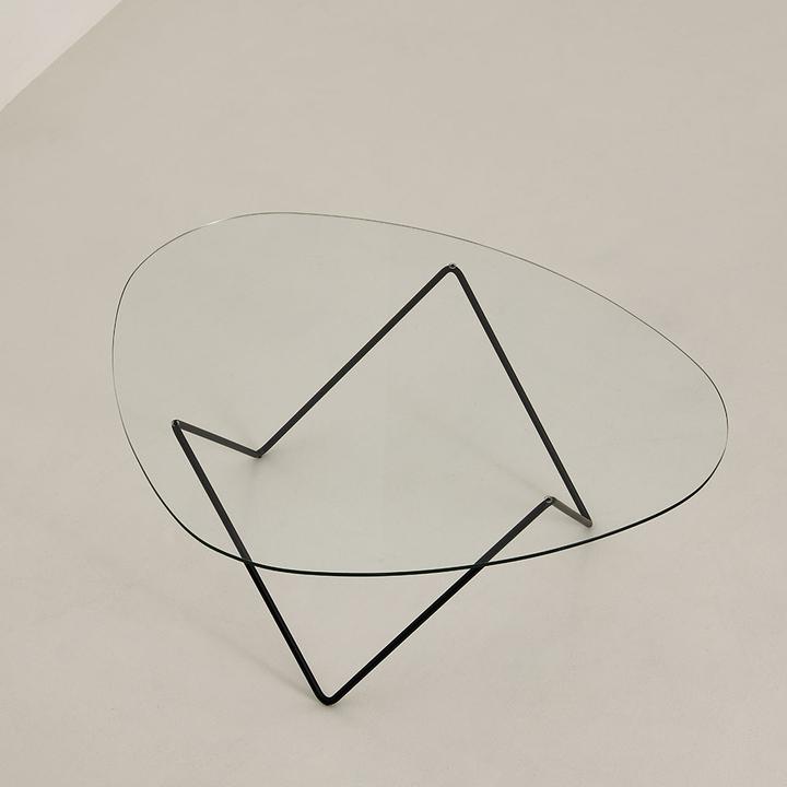 Actual product image Gubi Pedrera coffee table (106 x 86 x 38 cm)