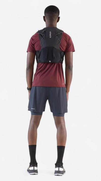 Immagine prodotto Kiprun Laufrucksack Trailrunning 10 Liter - Bag 900 schwarz (10 l)