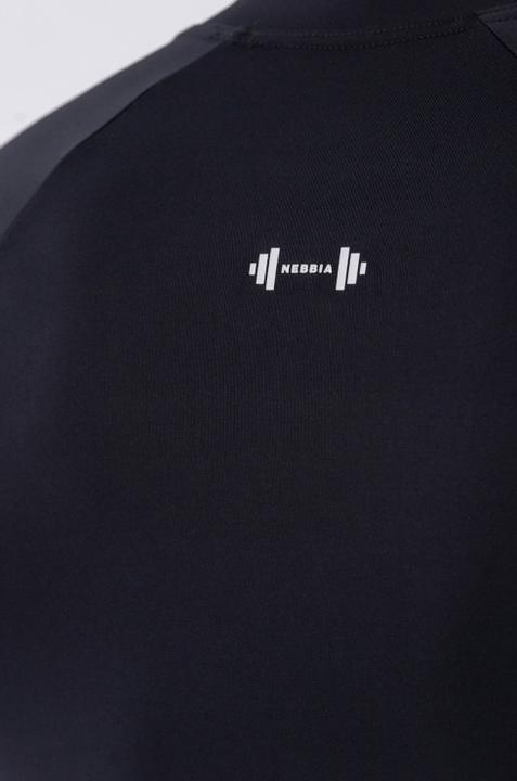 Produktbild Nebbia Functional T-shirt with long sleeves "Active" 328 black (XL)
