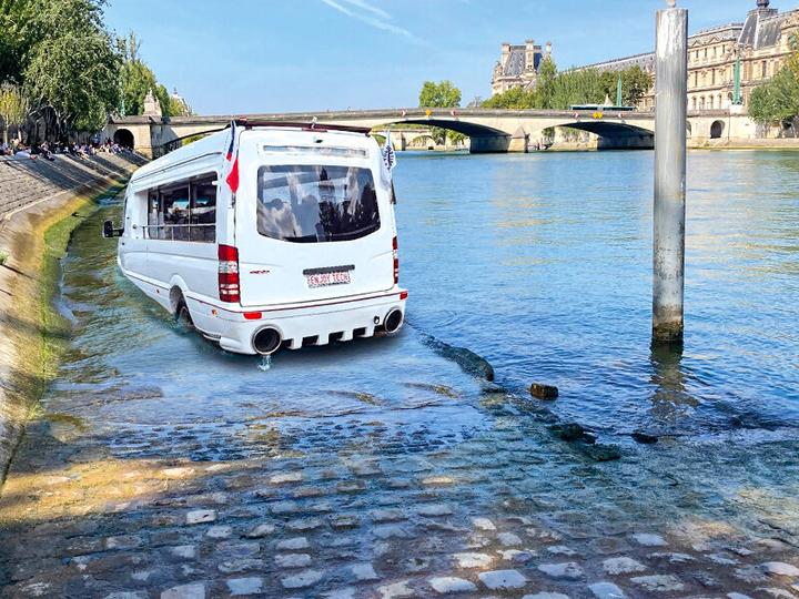 Produktbild Smartbox Romantischer Urlaub in Paris mit 2 Übernachtungen, Busbootsfahrt und Champagner für 2 (2 Pers.)