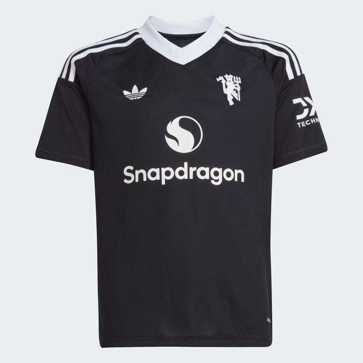 Actual product image adidas Manchester United Third Kids Goalkeeper Jersey (128)