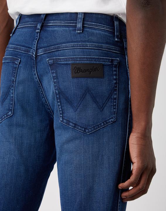Produktbild Wrangler Texas Slim Jeans Straight Fit Apollo (W42/L32)