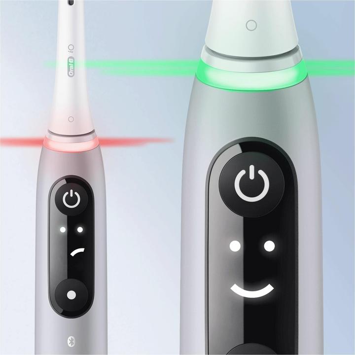 Actual product image Oral-B iO 6S Adult Vibrating Toothbrush (Oscillating toothbrush)