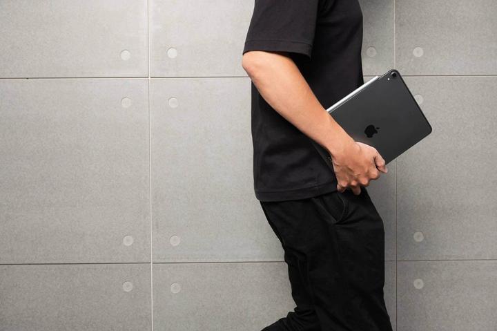 Actual product image Adonit Neo Pro